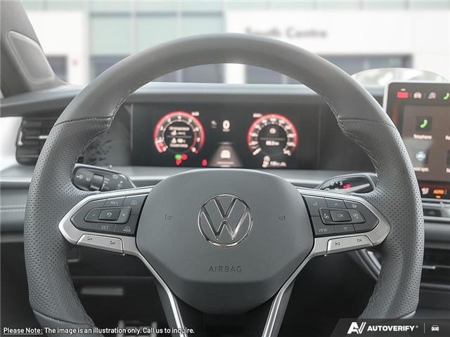 2026 Volkswagen Tiguan Comfortline R-Line Black Edition (Stk: TZ5186) in Calgary - Image 13 of 26