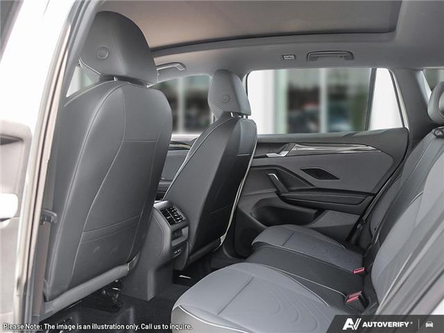 2026 Volkswagen Tiguan Comfortline R-Line Black Edition (Stk: TZ5186) in Calgary - Image 21 of 26