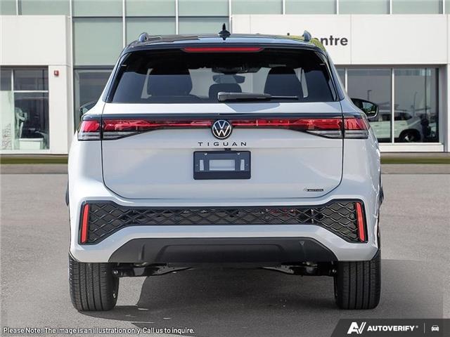 2026 Volkswagen Tiguan Comfortline R-Line Black Edition (Stk: SL6193) in Calgary - Image 5 of 26