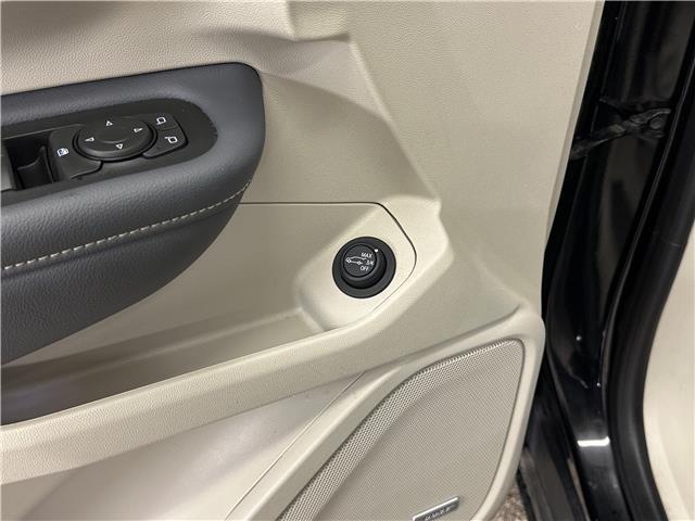 2024 GMC Terrain Denali (Stk: 43910J) in Belleville - Image 16 of 36