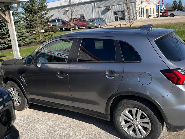 2023 Mitsubishi RVR SE (Stk: 14880) in Sudbury - Image 2 of 6