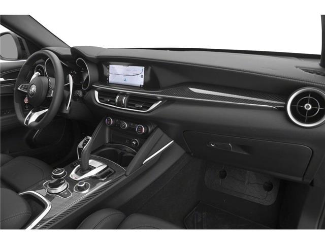 2022 Alfa Romeo Stelvio Quadrifoglio (Stk: ARUC983) in Calgary - Image 11 of 12