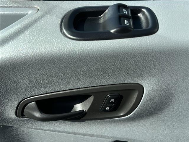 2019 Ford Transit-250 Base (Stk: 26116-1) in Sudbury - Image 5 of 16