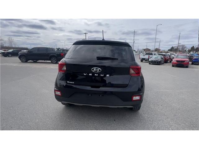 2024 Hyundai Venue Preferred (Stk: 26138) in Sudbury - Image 3 of 24 2024 Hyundai Venue Preferred (Stk: 26138) in Sudbury - Image 3 of 24