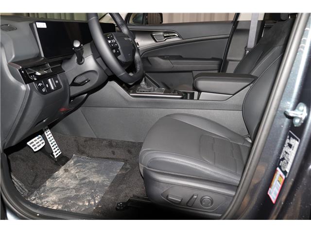 2026 Kia Sportage EX Premium w/Black Interior (Stk: 27127) in Edmonton - Image 12 of 29