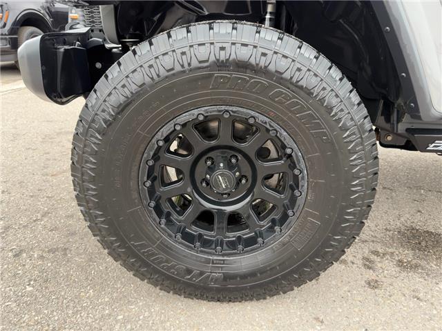 2020 Jeep Wrangler Unlimited Sahara (Stk: 6B049A) in Oakville - Image 9 of 36