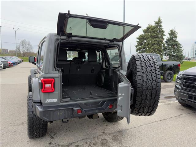 2020 Jeep Wrangler Unlimited Sahara (Stk: 6B049A) in Oakville - Image 14 of 36