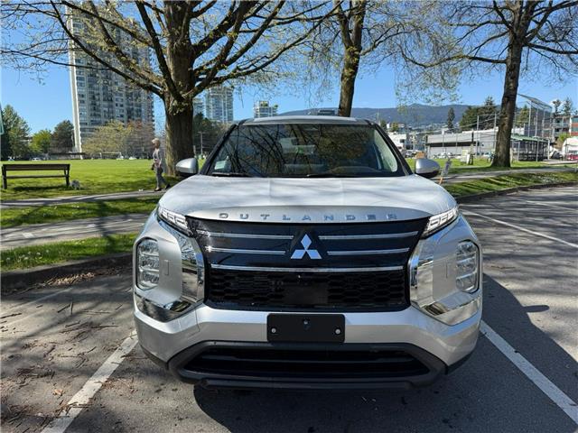 2026 Mitsubishi Outlander ES (Stk: 611135) in North Vancouver - Image 2 of 13 2026 Mitsubishi Outlander ES (Stk: 611135) in North Vancouver - Image 2 of 13