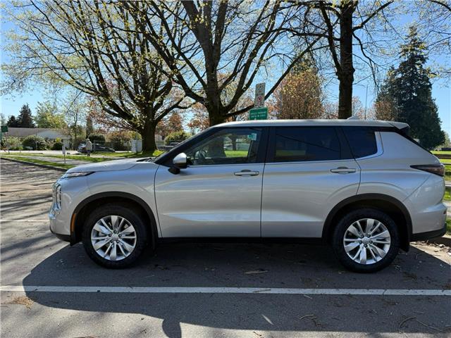 2026 Mitsubishi Outlander ES (Stk: 612296) in North Vancouver - Image 7 of 13 2026 Mitsubishi Outlander ES (Stk: 612296) in North Vancouver - Image 7 of 13