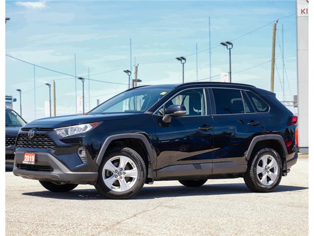 2019 Toyota RAV4 XLE | ALL WEATHER TIRES | SUN ROOF (Stk: U3259A) in Grimsby - Image 1 of 20
