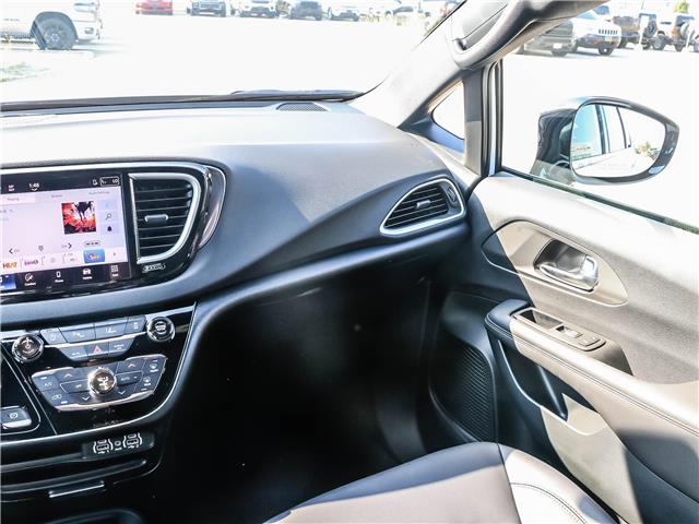 2025 Chrysler Grand Caravan SXT (Stk: 15-25307) in London - Image 8 of 31