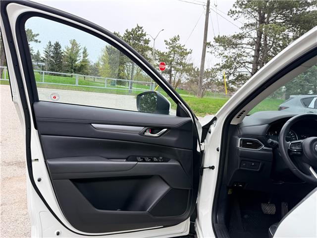 2024 Mazda CX-5 GS w/o CD (Stk: 16209) in Newmarket - Image 2 of 49