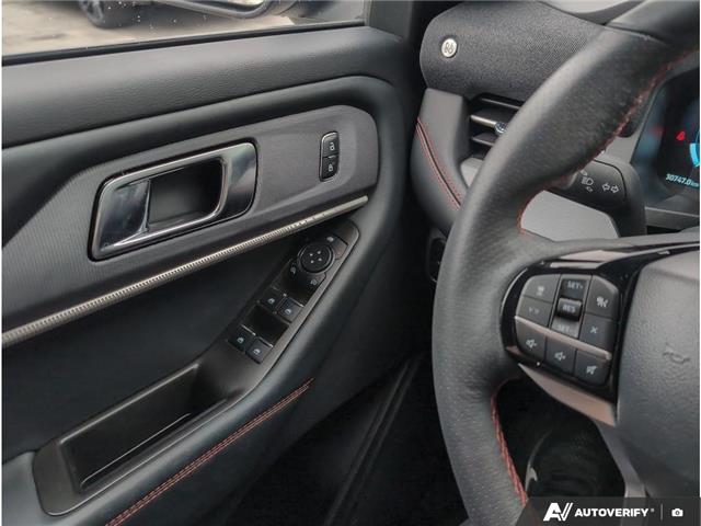 2025 Ford Explorer ST-Line (Stk: P3205) in London - Image 17 of 25