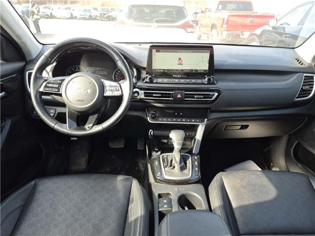 2023 Kia Seltos EX Premium (Stk: 43994J) in Belleville - Image 2 of 8 2023 Kia Seltos EX Premium (Stk: 43994J) in Belleville - Image 2 of 8