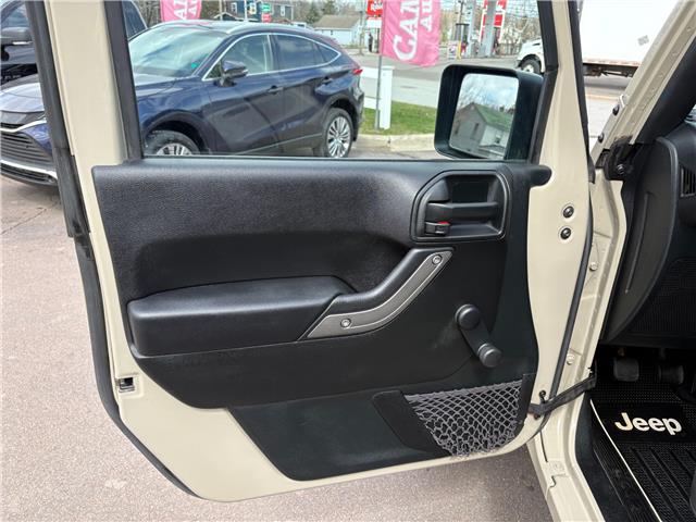 2017 Jeep Wrangler Sport (Stk: A-641415) in Moncton - Image 11 of 20 2017 Jeep Wrangler Sport (Stk: A-641415) in Moncton - Image 11 of 20