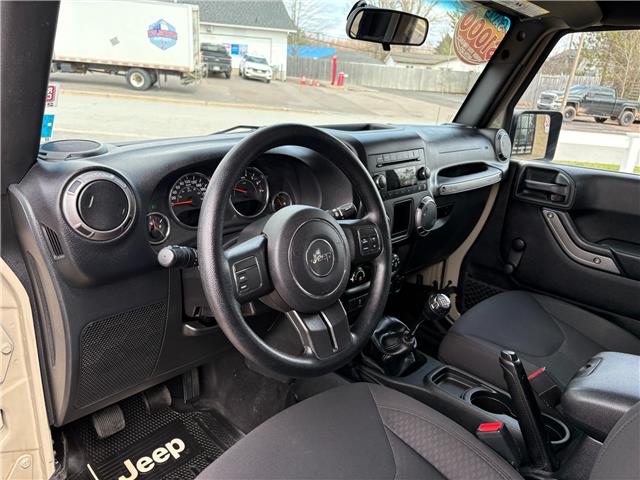 2017 Jeep Wrangler Sport (Stk: A-641415) in Moncton - Image 13 of 20 2017 Jeep Wrangler Sport (Stk: A-641415) in Moncton - Image 13 of 20