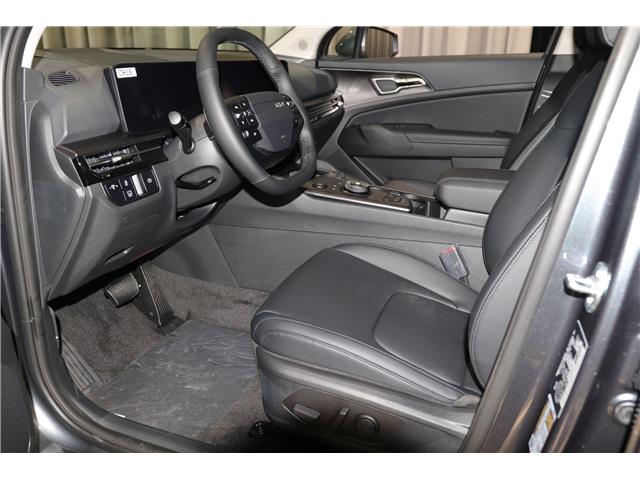 2026 Kia Sportage Hybrid EX (Stk: 27050) in Edmonton - Image 12 of 25