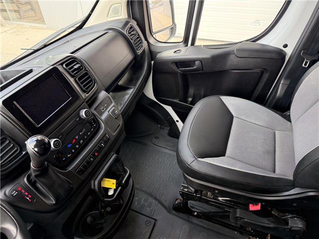 2025 RAM ProMaster 2500 High Roof (Stk: U11178) in London - Image 18 of 20