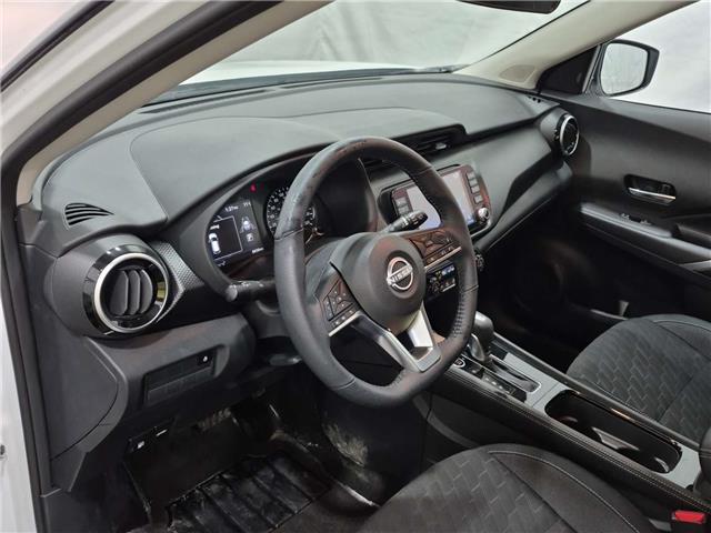 2024 Nissan Kicks SV (Stk: 44004J) in Belleville - Image 2 of 8