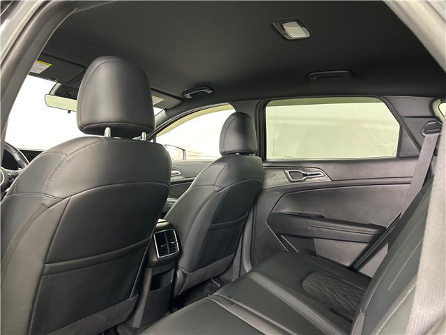 2024 Kia Sportage X-Line (Stk: 43905J) in Belleville - Image 8 of 29