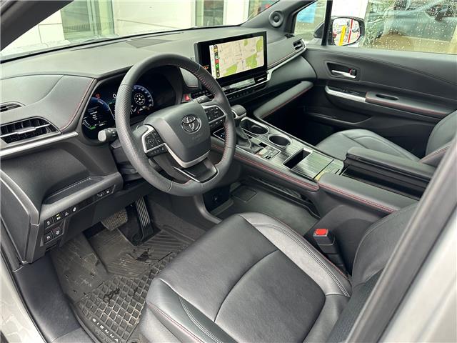 2025 Toyota Sienna XSE 7-Passenger (Stk: W7085) in Cobourg - Image 9 of 29