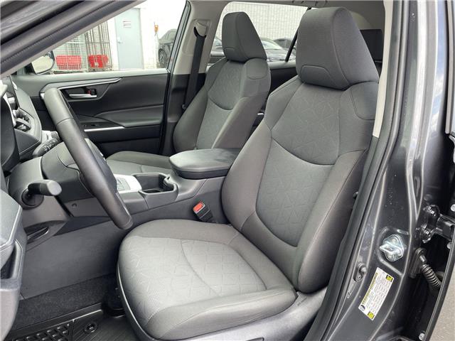 2025 Toyota RAV4 Hybrid XLE (Stk: 12108387A) in Concord - Image 25 of 45