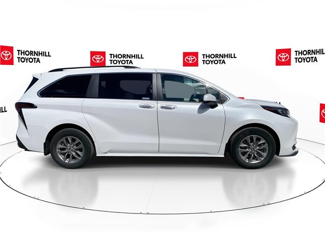 2024 Toyota Sienna XLE 8-Passenger (Stk: 12U3648) in Concord - Image 10 of 18