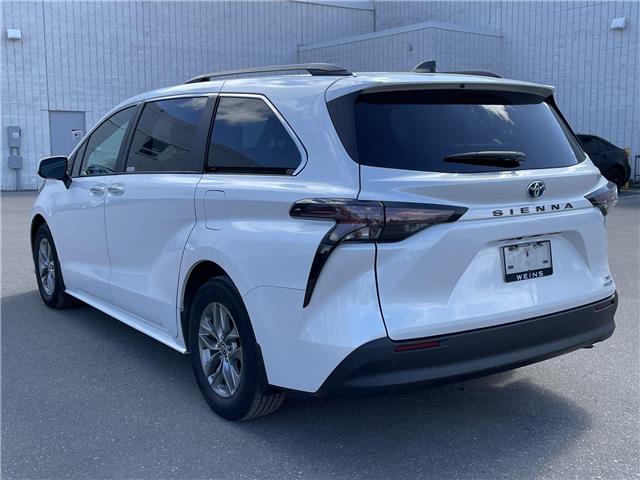 2024 Toyota Sienna XLE 8-Passenger (Stk: 12U3648) in Concord - Image 12 of 18