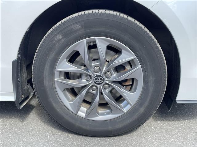 2024 Toyota Sienna XLE 8-Passenger (Stk: 12U3648) in Concord - Image 15 of 18