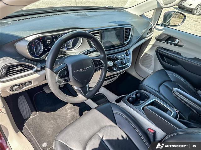 2023 Chrysler Pacifica Touring-L (Stk: 1067) in Kitchener - Image 12 of 24