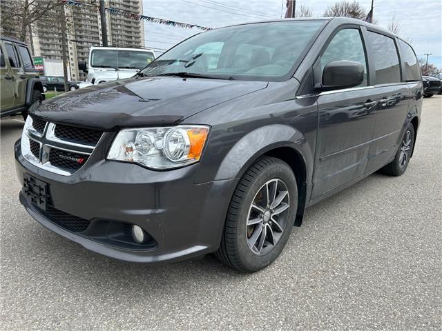 2017 Dodge Grand Caravan CVP/SXT (Stk: 1039) in Kitchener - Image 1 of 11