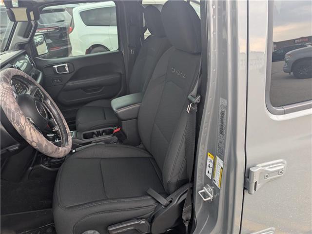 2019 Jeep Wrangler Unlimited Sahara (Stk: 1072) in Kitchener - Image 6 of 7