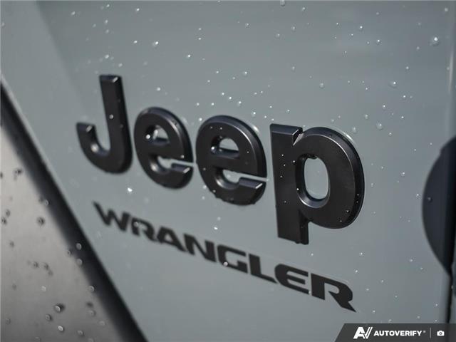 2025 Jeep Wrangler Sport (Stk: 44550) in Kitchener - Image 9 of 27