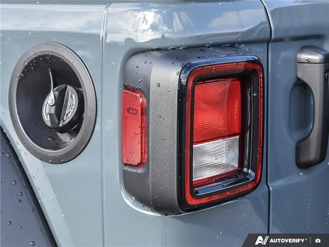 2025 Jeep Wrangler Sport (Stk: 44550) in Kitchener - Image 12 of 27