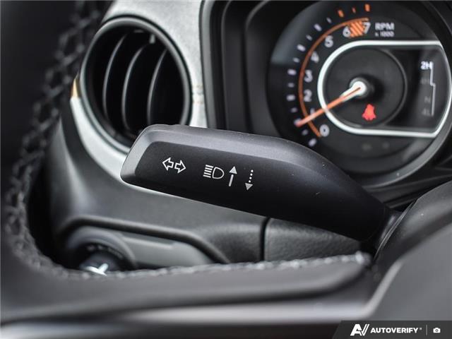 2025 Jeep Wrangler Sport (Stk: 44550) in Kitchener - Image 16 of 27