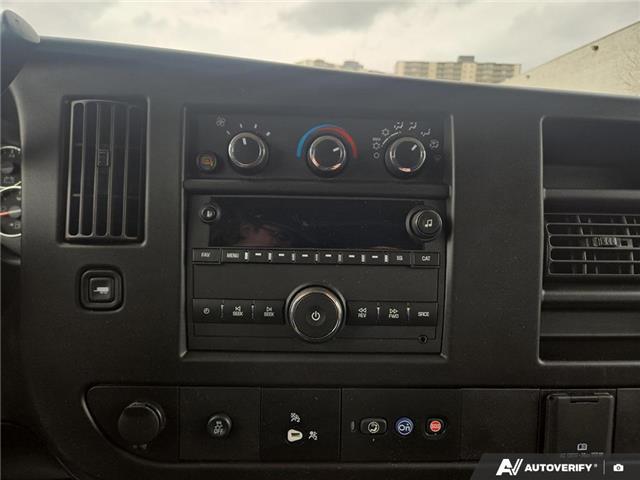 2024 Chevrolet Express 2500 Work Van (Stk: 1004) in Kitchener - Image 18 of 24