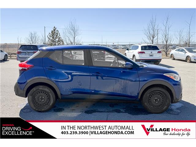 2018 Nissan Kicks SV (Stk: SR0038SLA) in Calgary - Image 3 of 5 2018 Nissan Kicks SV (Stk: SR0038SLA) in Calgary - Image 3 of 5