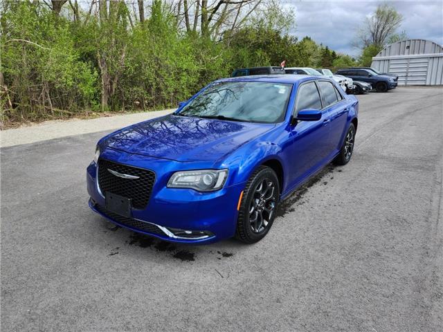 2019 Chrysler 300 S 2C3CCAGG5KH649213 136745 in London