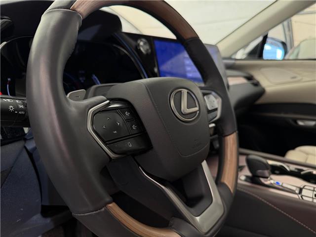 2023 Lexus RX 350 Base (Stk: 260677A) in Calgary - Image 12 of 18
