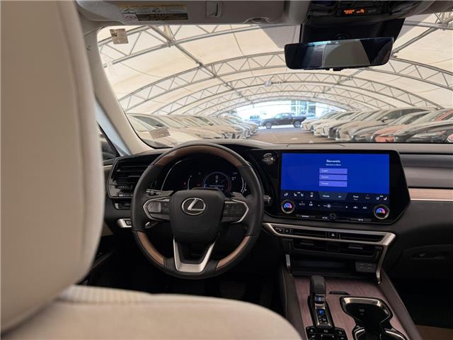 2023 Lexus RX 350 Base (Stk: 260677A) in Calgary - Image 10 of 18