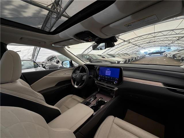 2023 Lexus RX 350 Base (Stk: 260677A) in Calgary - Image 9 of 18