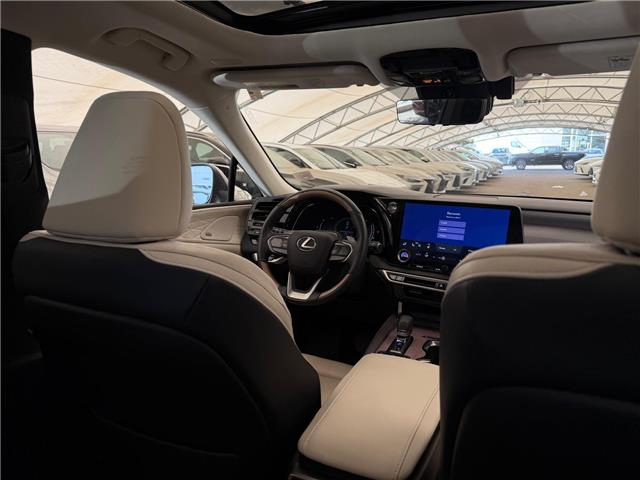 2023 Lexus RX 350 Base (Stk: 260677A) in Calgary - Image 17 of 18