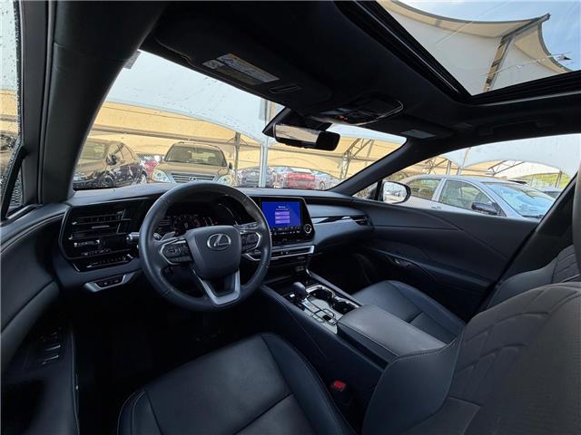 2023 Lexus RX 350 Base (Stk: 260613A) in Calgary - Image 7 of 18