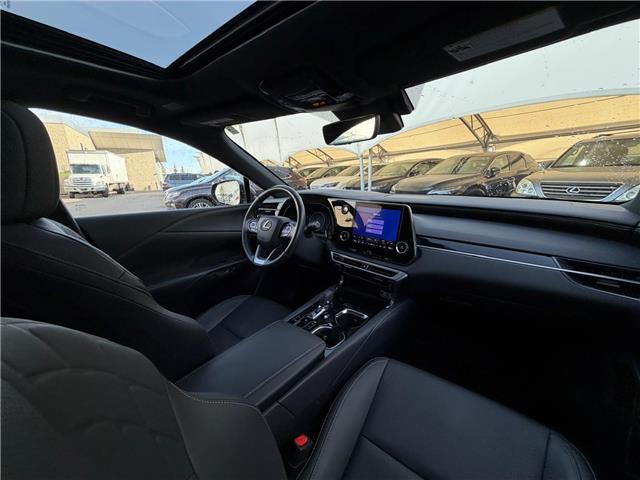 2023 Lexus RX 350 Base (Stk: 260613A) in Calgary - Image 9 of 18