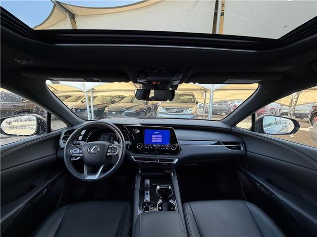 2023 Lexus RX 350 Base (Stk: 260613A) in Calgary - Image 8 of 18