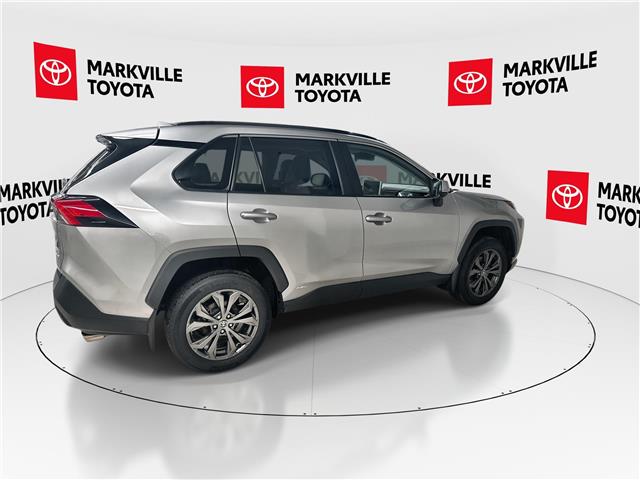 2025 Toyota RAV4 Hybrid XLE (Stk: 11U4472) in Markham - Image 12 of 31