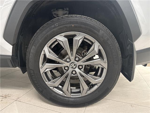 2025 Toyota RAV4 Hybrid XLE (Stk: 11U4472) in Markham - Image 14 of 31