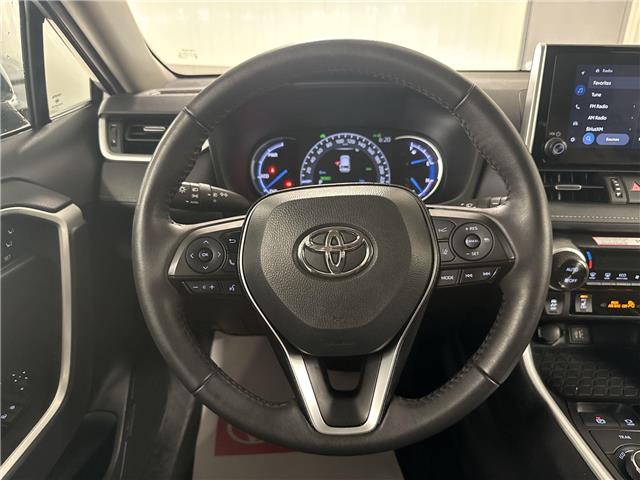 2025 Toyota RAV4 Hybrid XLE (Stk: 11U4472) in Markham - Image 18 of 31