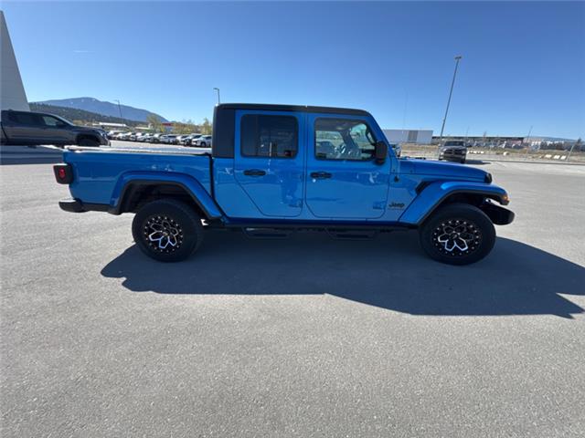 2021 Jeep Gladiator Sport S (Stk: J006395A) in Cranbrook - Image 6 of 21