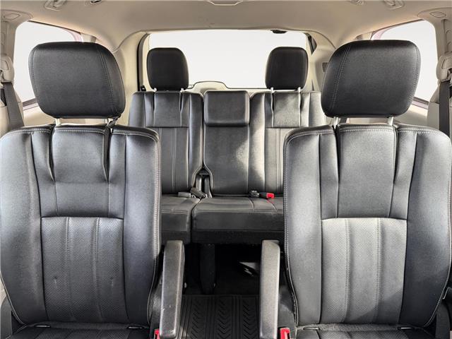 2017 Dodge Grand Caravan Crew (Stk: CBK3402) in Regina - Image 13 of 21